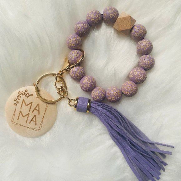 Beaded MAMA Keychain, Mama Wristlet, Wood Keychain, Mama Bag Charm - Picture 3 of 3